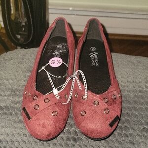 American Exchange Burgundy Flats